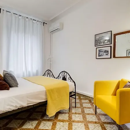 Apartment Appartamenti Con Vista Piazza Testaccio Rome